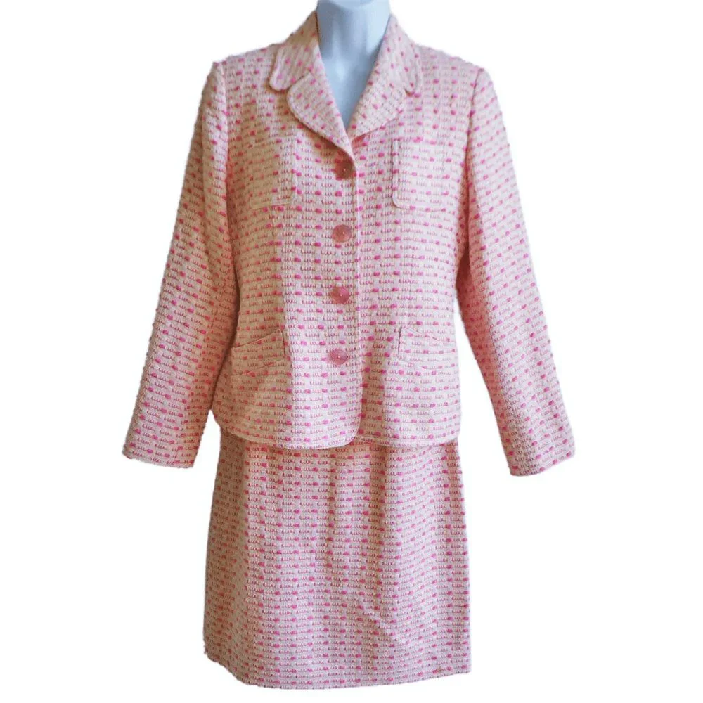 Vintage JG Hook 2pc Skirt Suit Set Pink 3D Tweed Floral Etched Buttons Lined - Picture 3 of 12